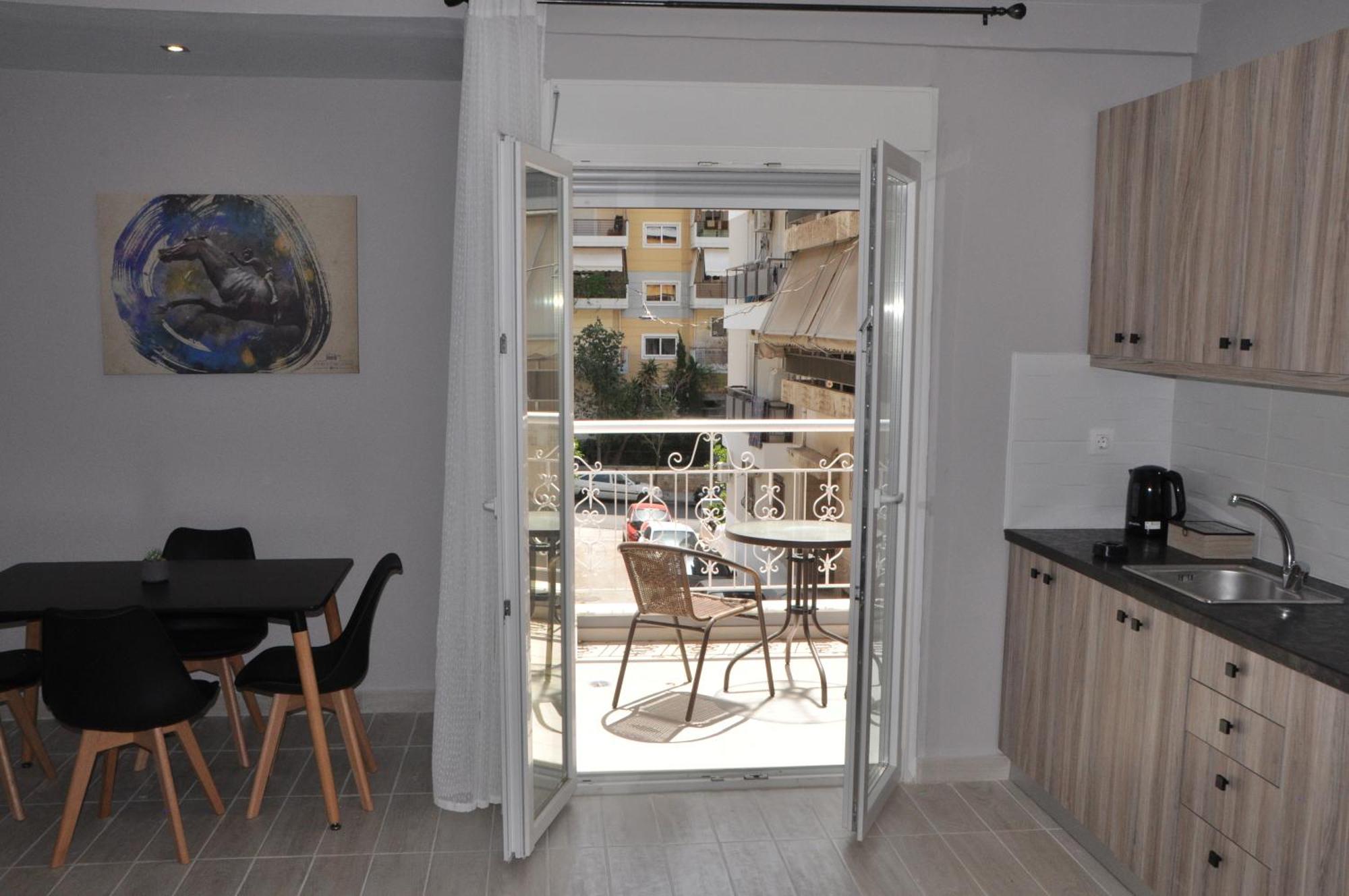 Athens Chic House Apartment Bilik gambar